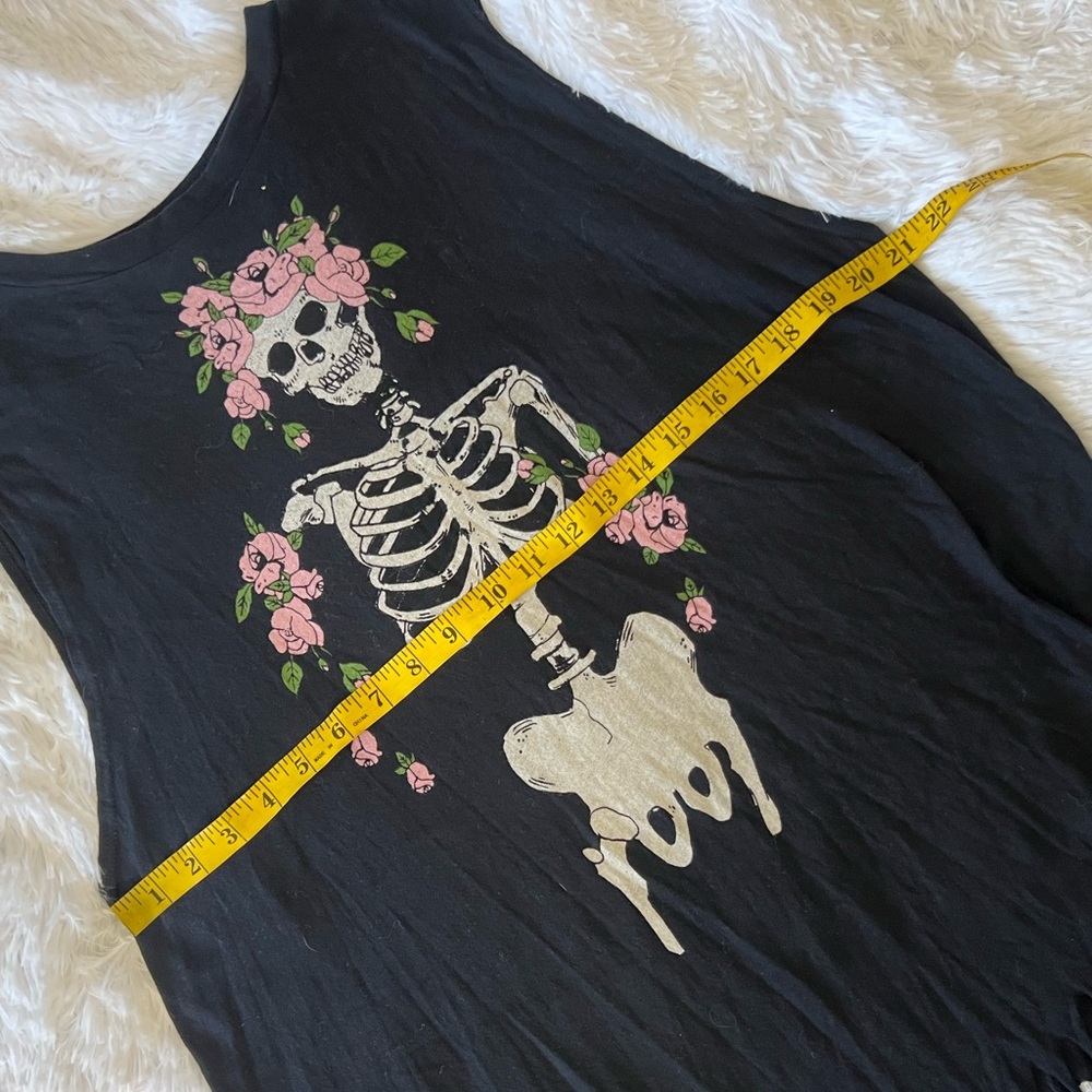 Wildfox Gypsy Skeleton & Roses Tunic - Picture 4 of 6